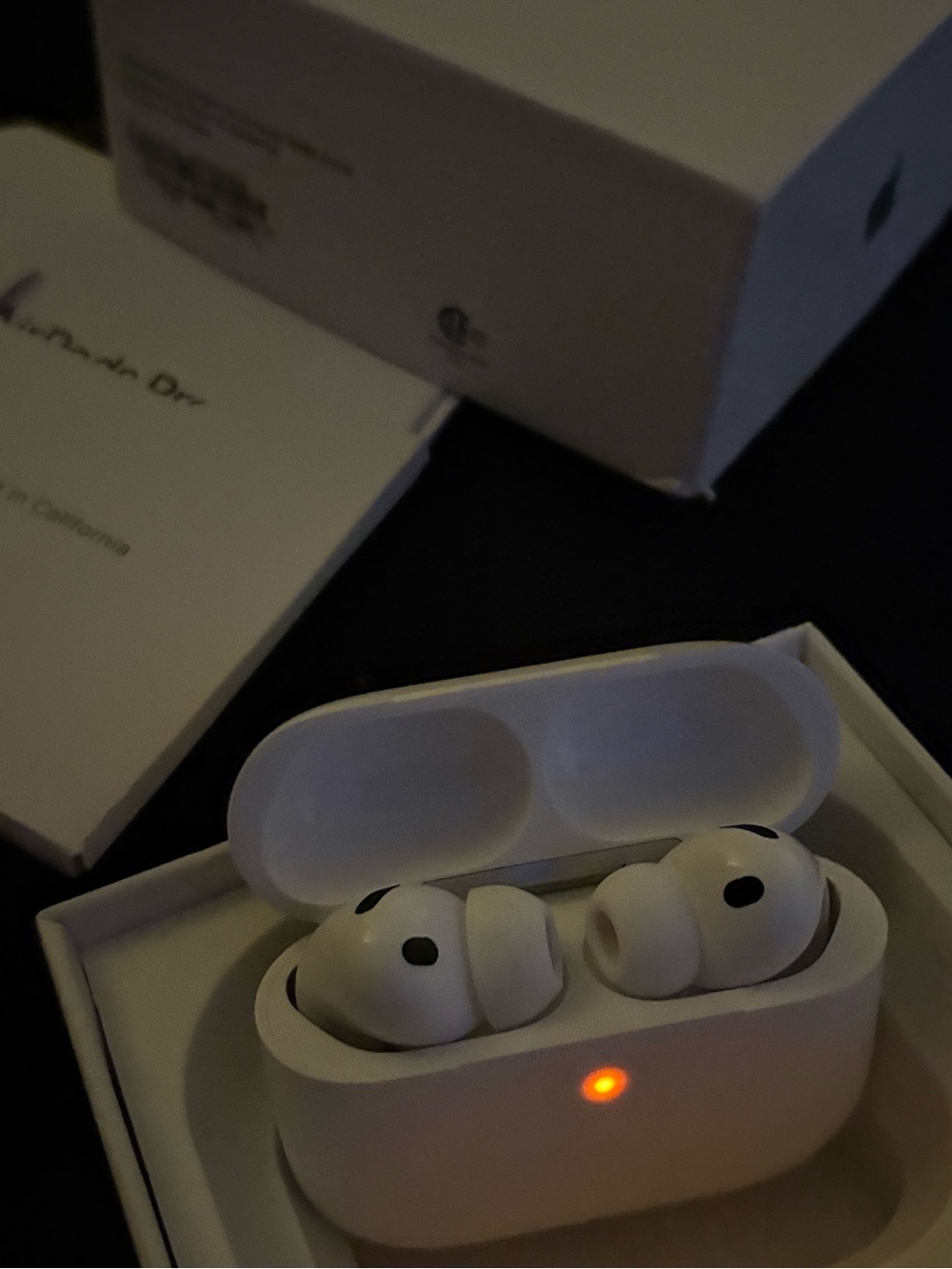 Apple White True Wireless Earbuds with Charging Case